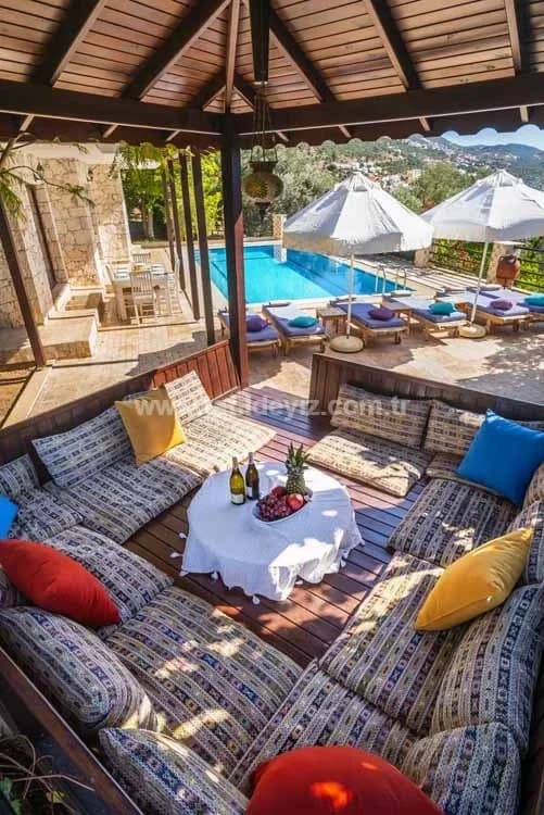 Villa Otantik 13