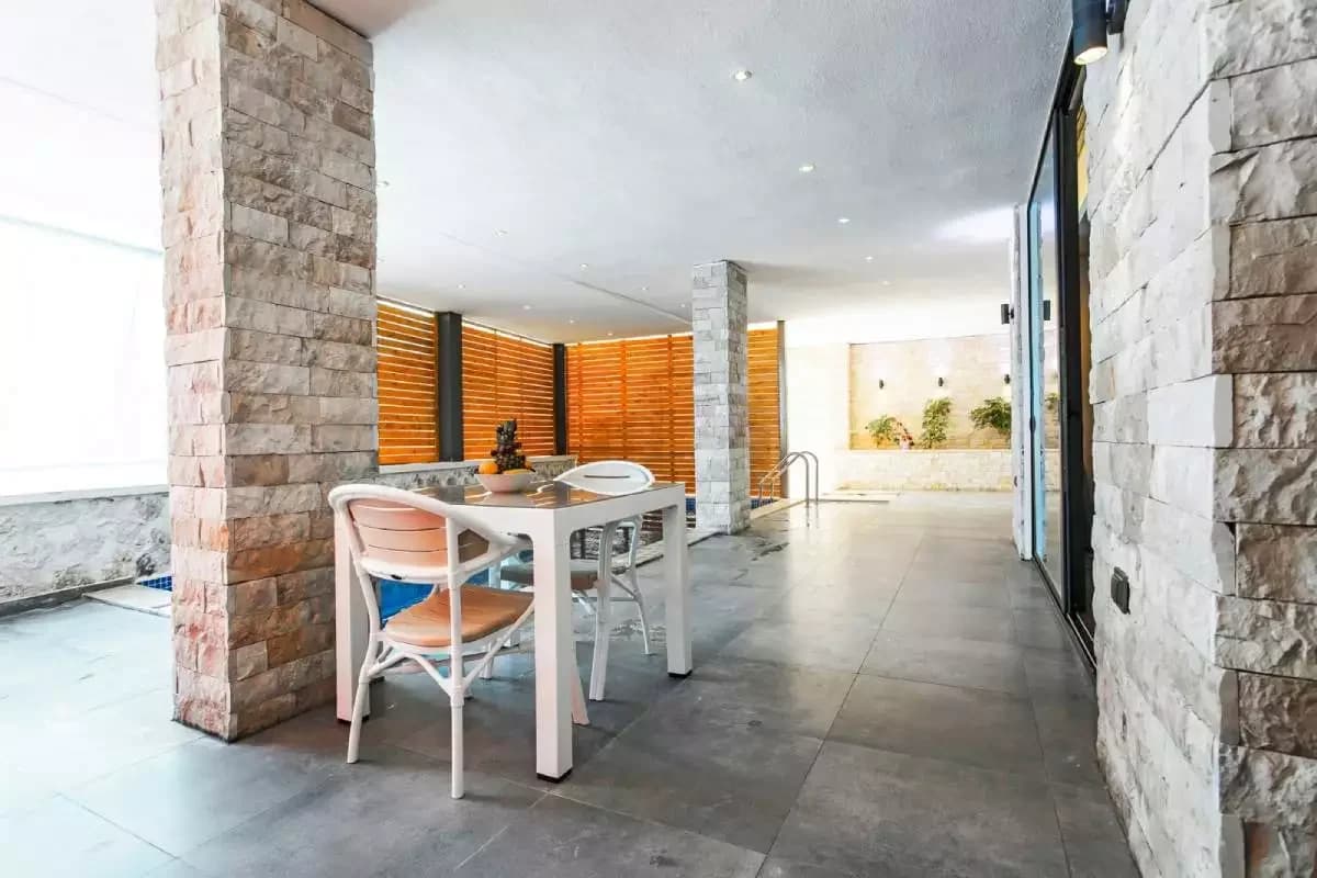 Villa Tarz 2