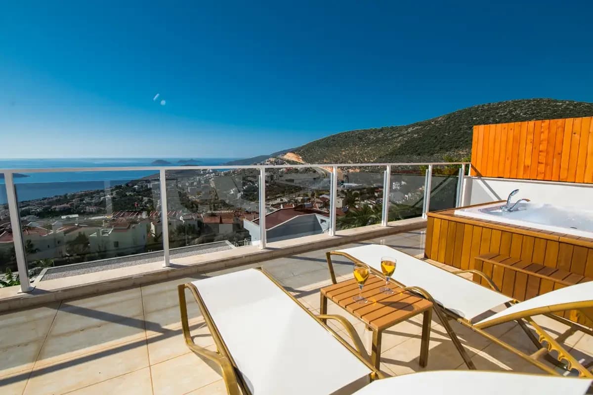 Villa Lumiere 3 15