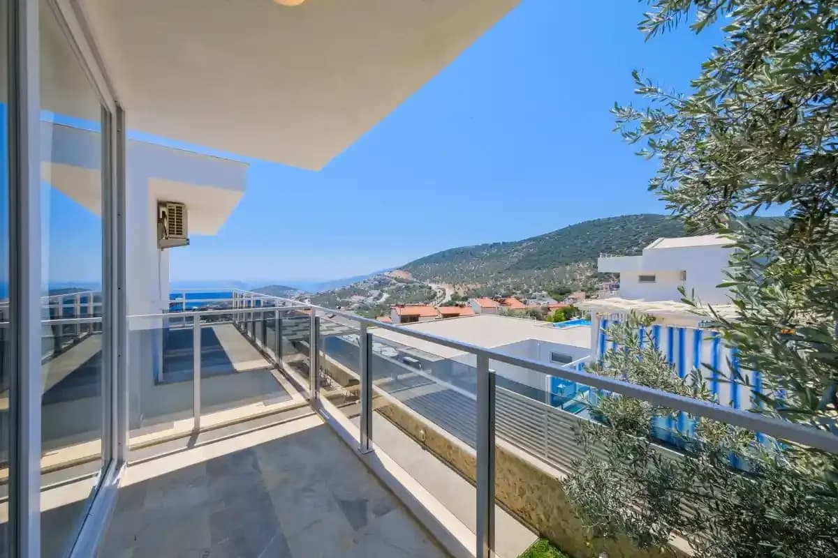 Villa Lumiere 2 57