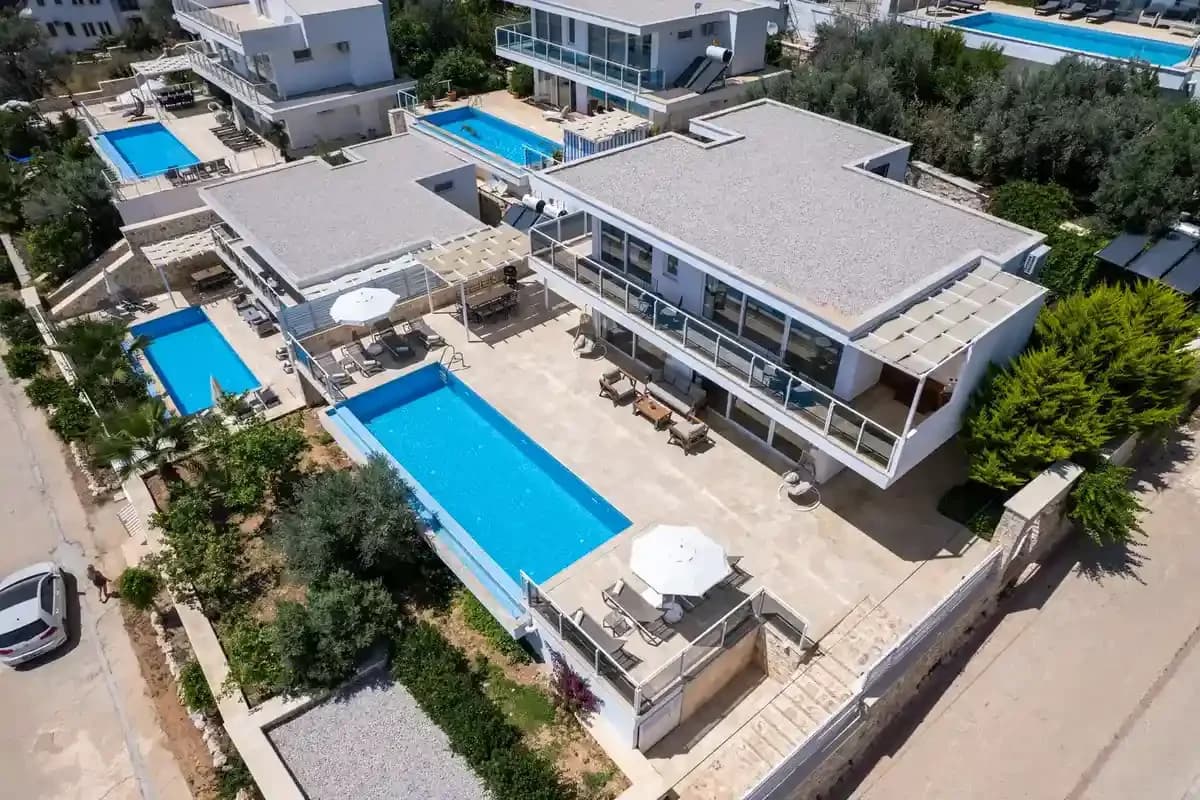 Villa Lumiere 2 73
