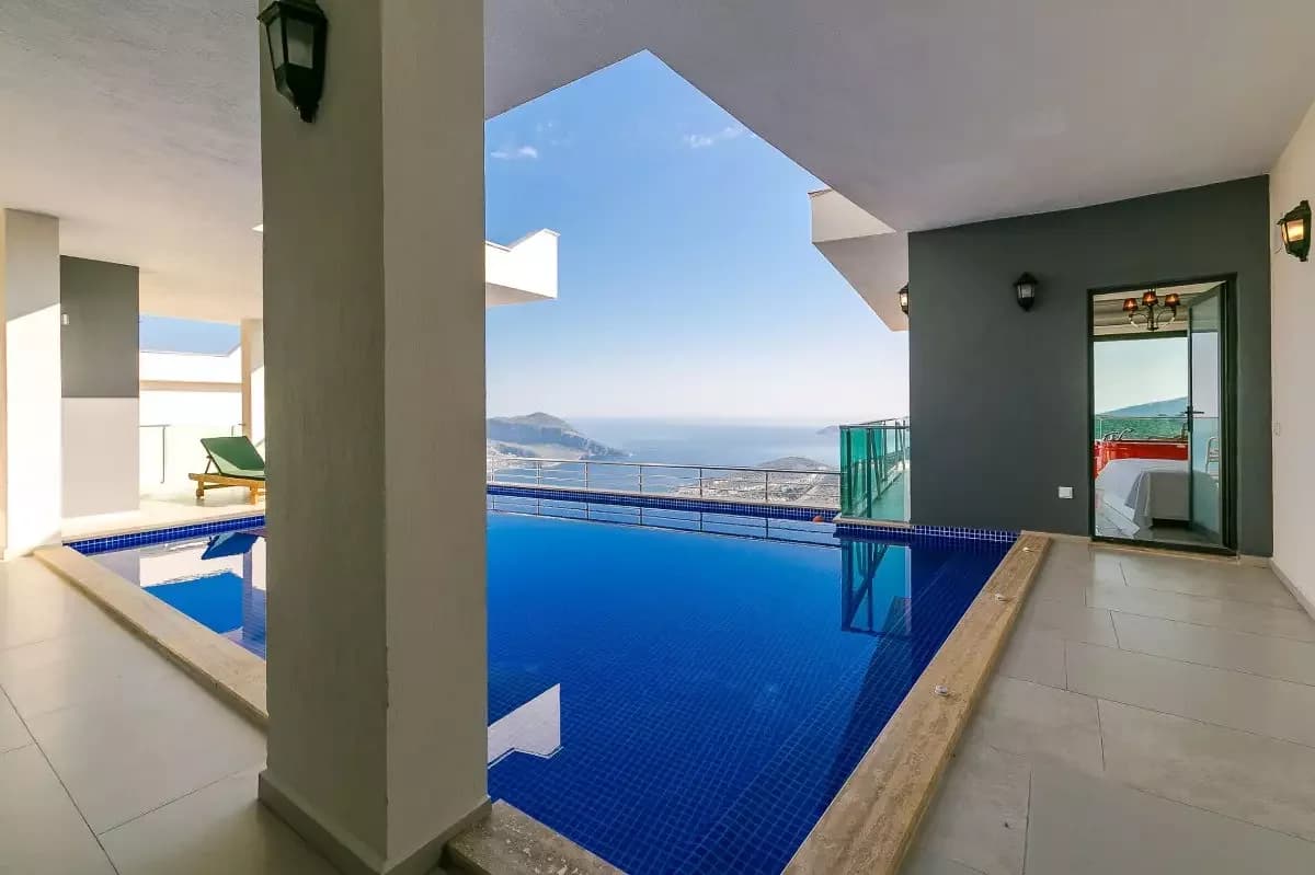 Villa Heart 40