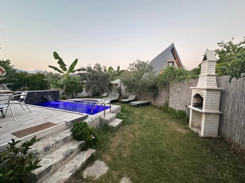 Bungalov Mitra 20