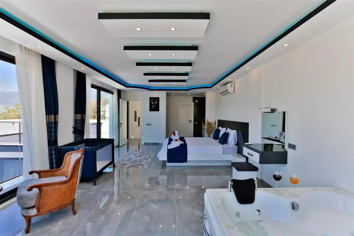 Villa Stone 41