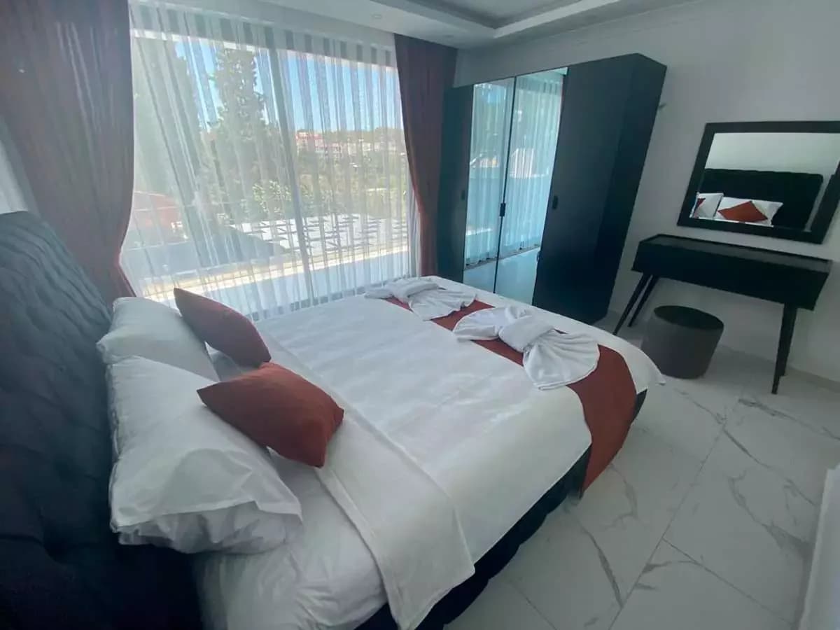 Villa Silver 8