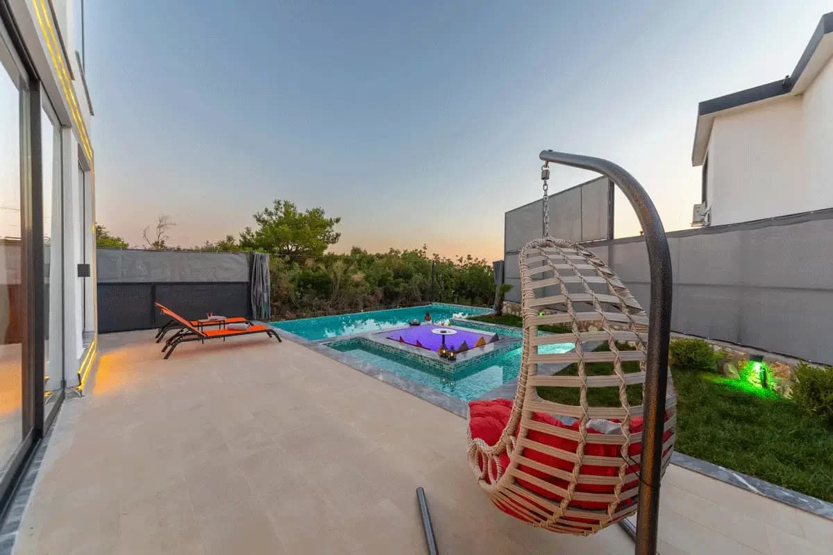 Villa Sister 53