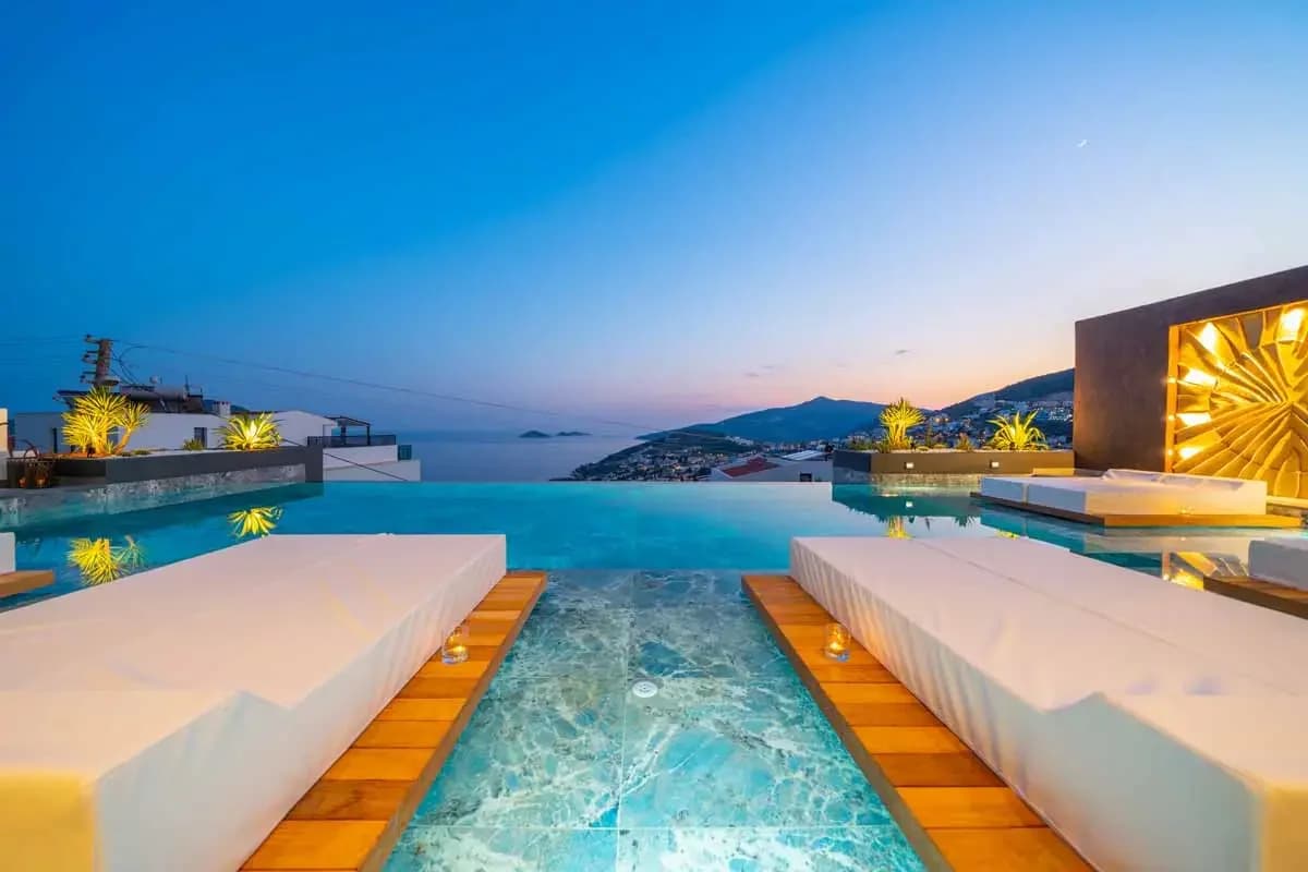 Villa Supernova 3