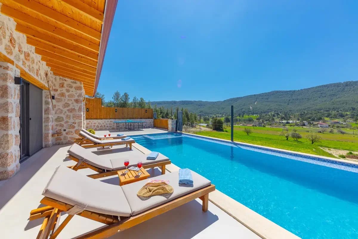 Villa Bercestem 28