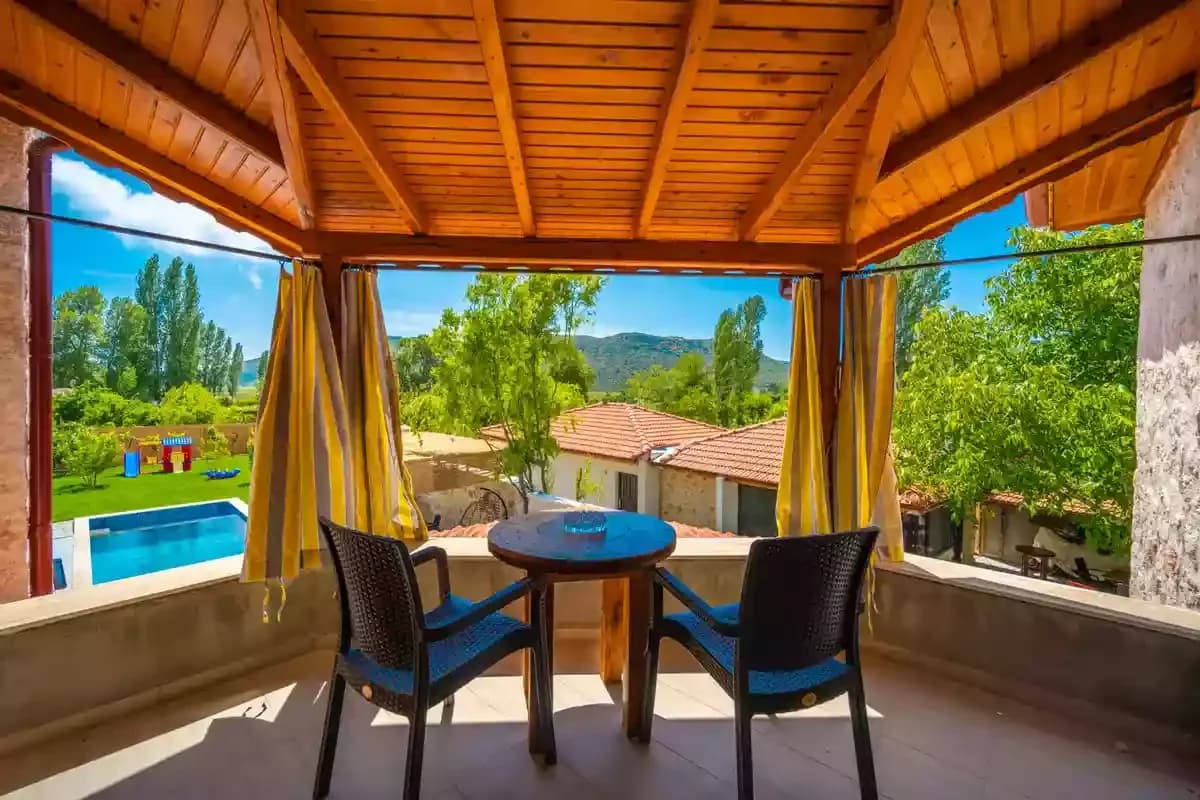 Villa Yanar 62