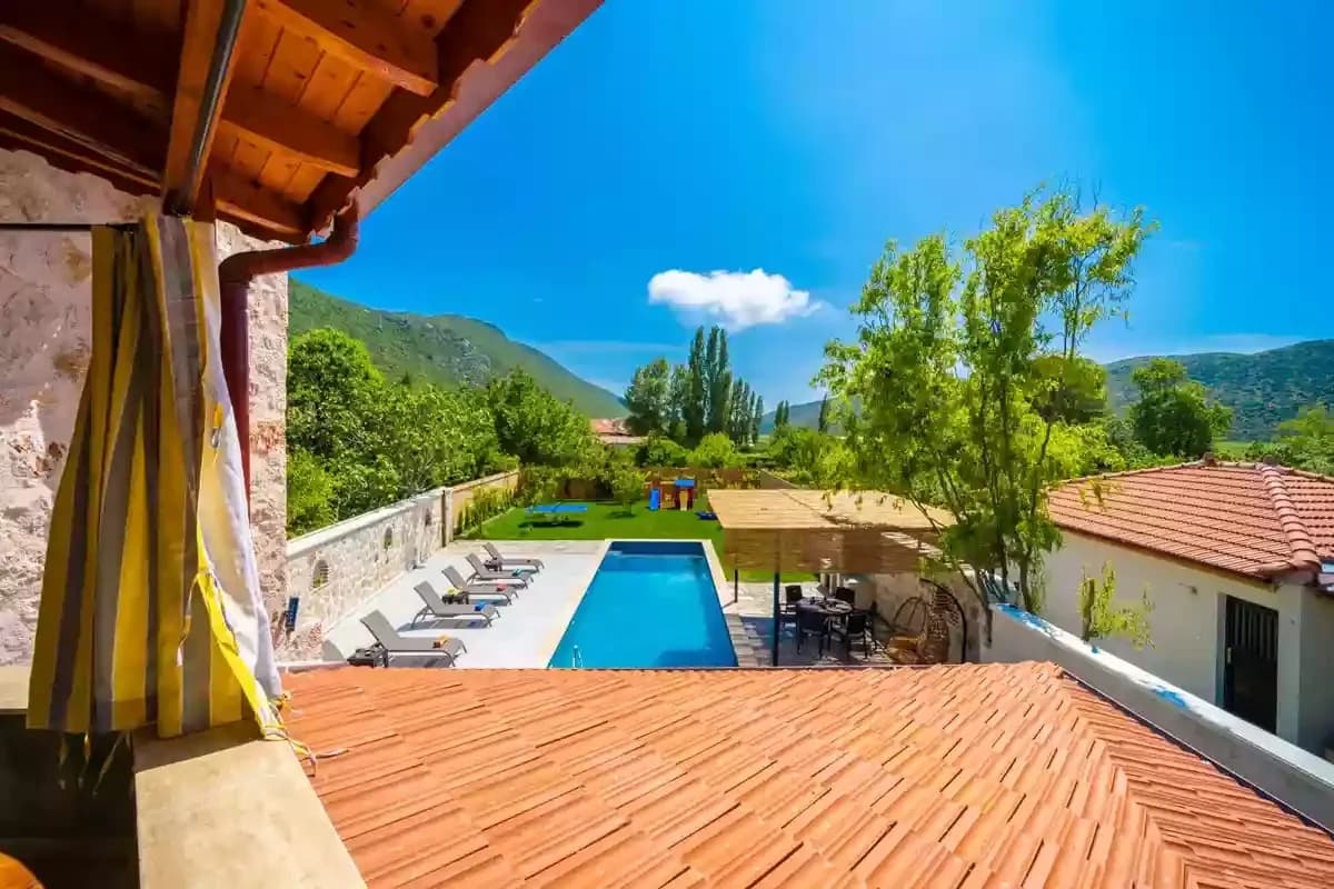 Villa Yanar 66