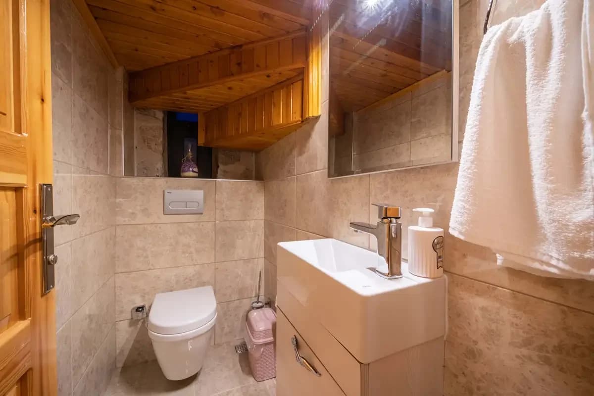 Villa Yanar 73
