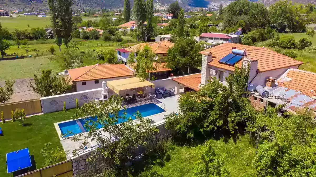 Villa Yanar 77