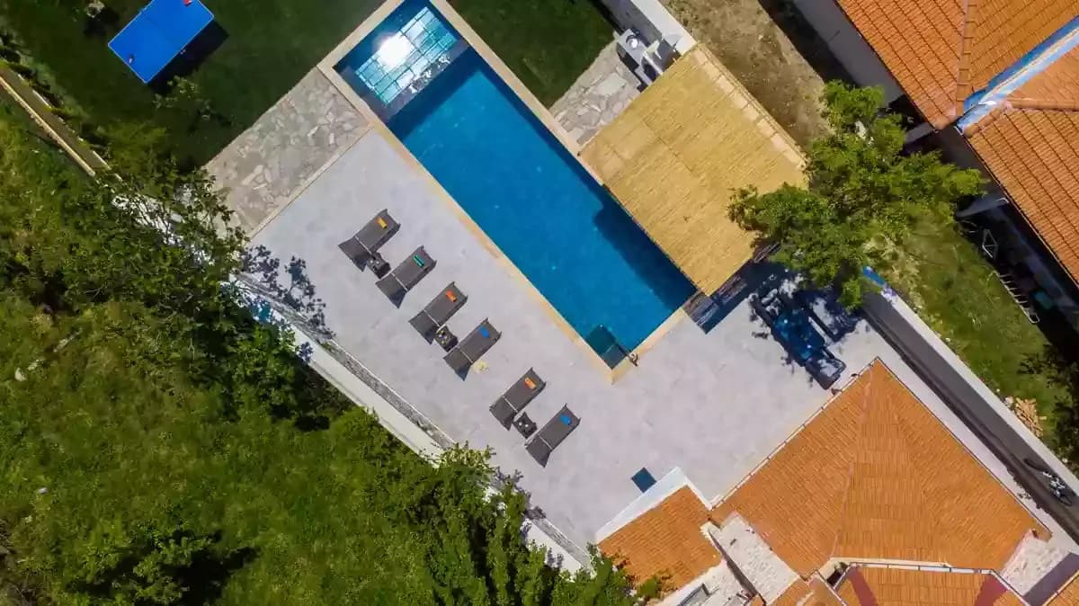 Villa Yanar 81