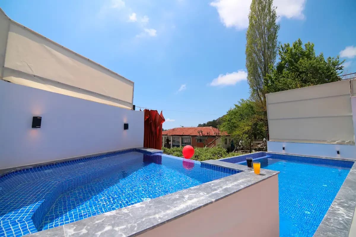 Villa Plus 12