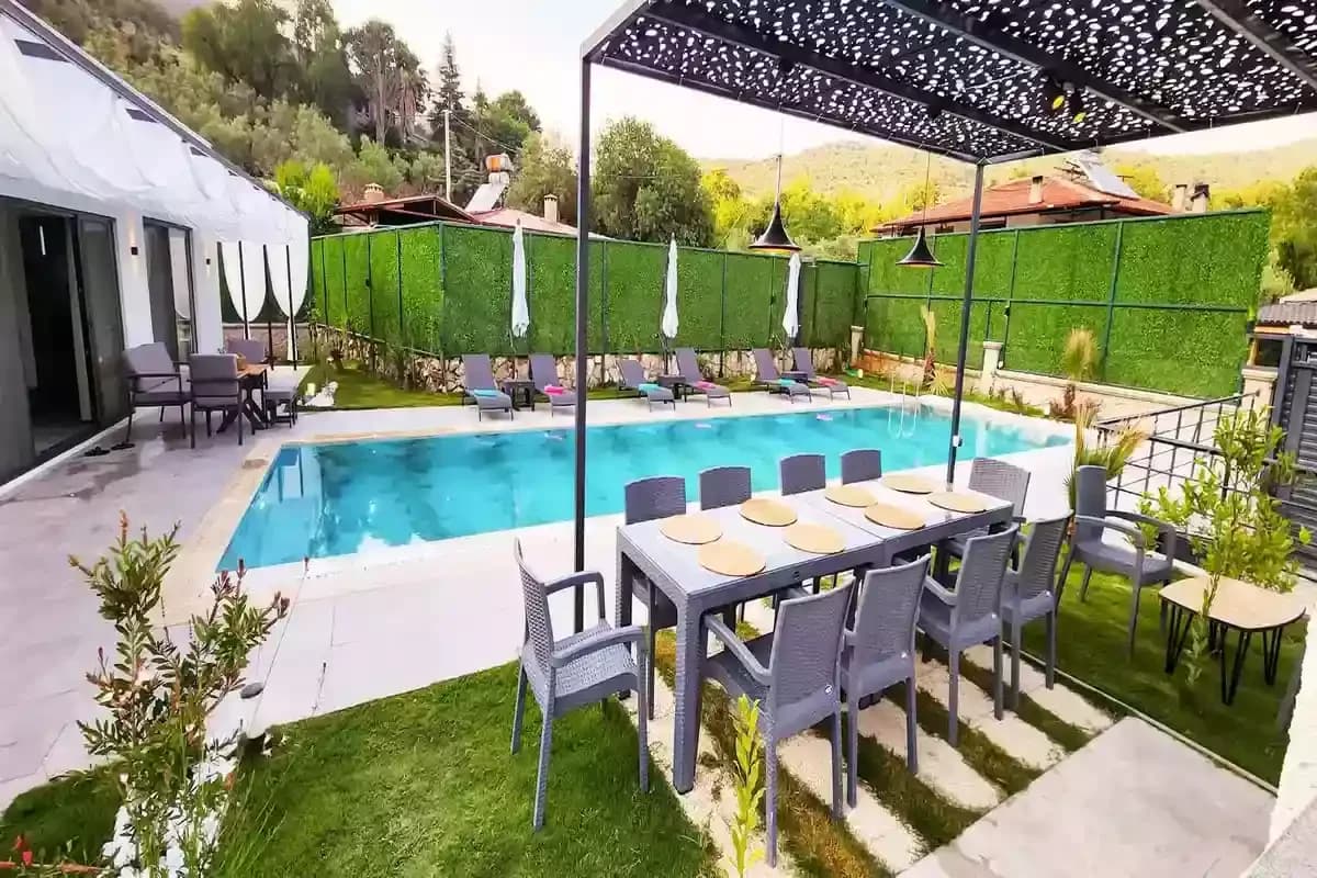 Villa Mamon Life 16