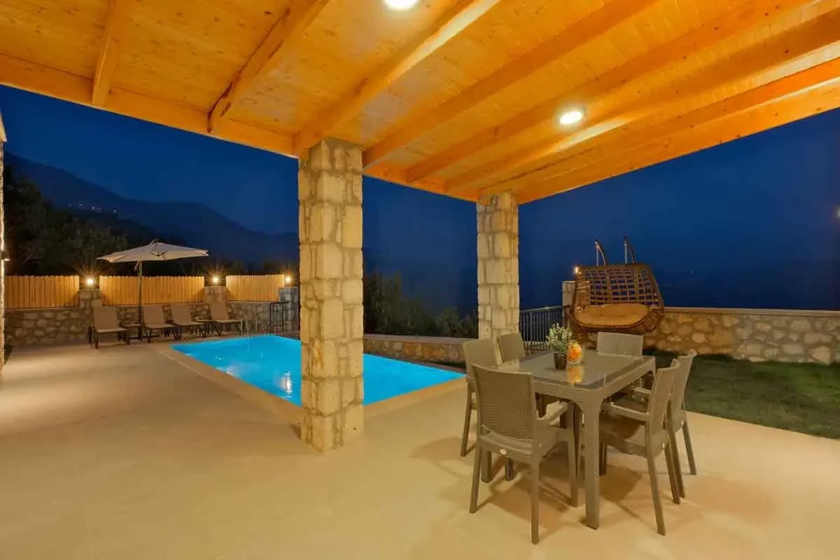 Villa Tepe 82