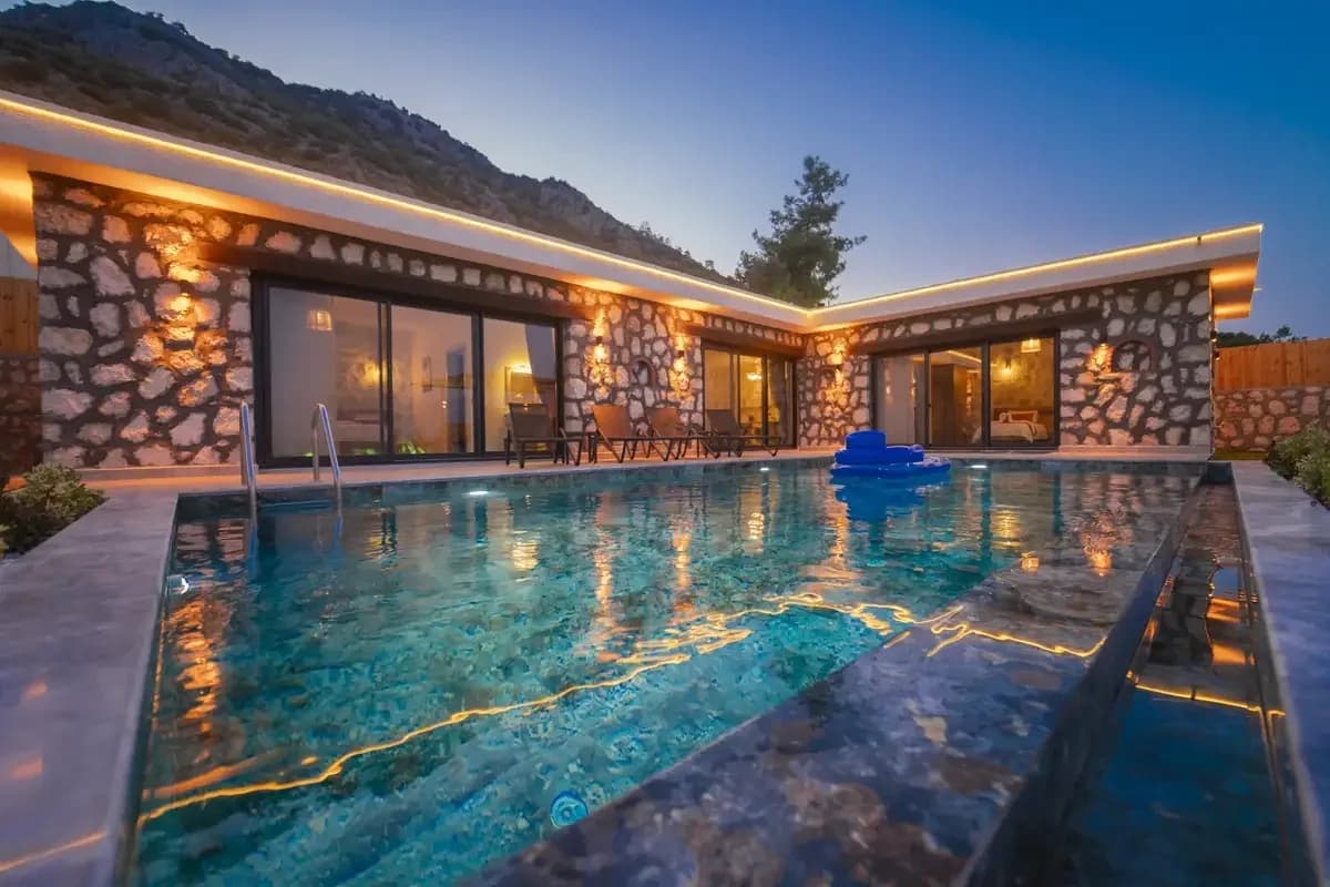 Villa Rose 4