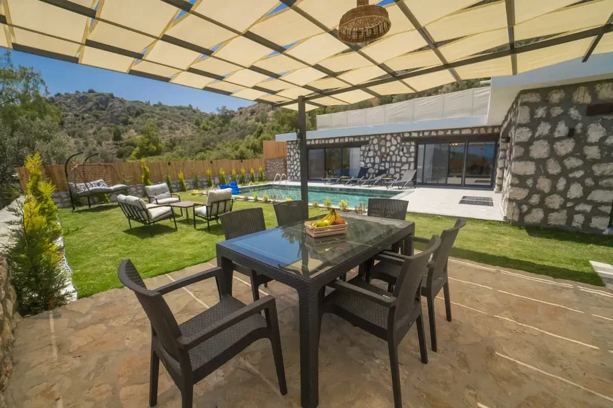 Villa Rose 61