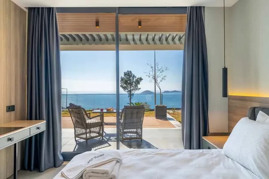 Villa Safran Flower 31