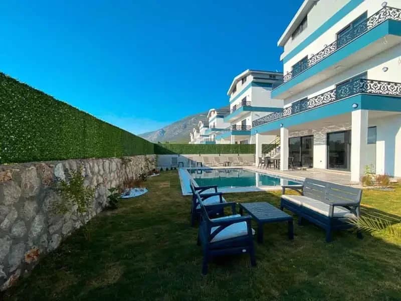 Villa Daisy 3 2