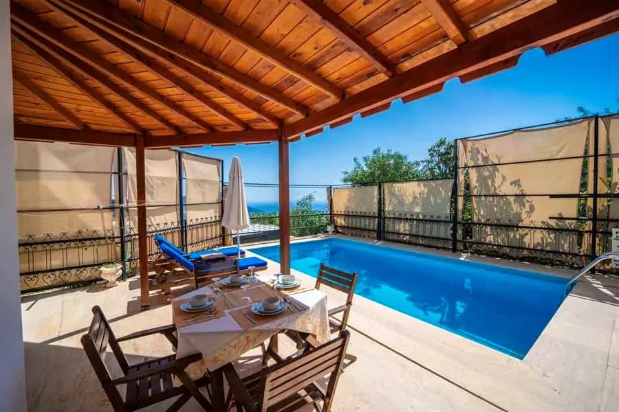 Villa Swan 44