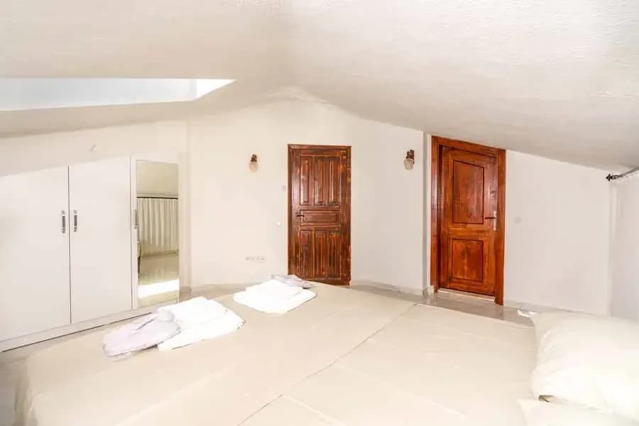 Villa Şah Bezirgan 29