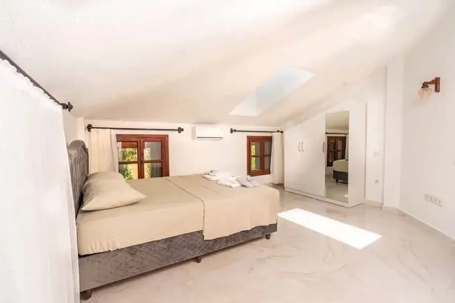 Villa Şah Bezirgan 33