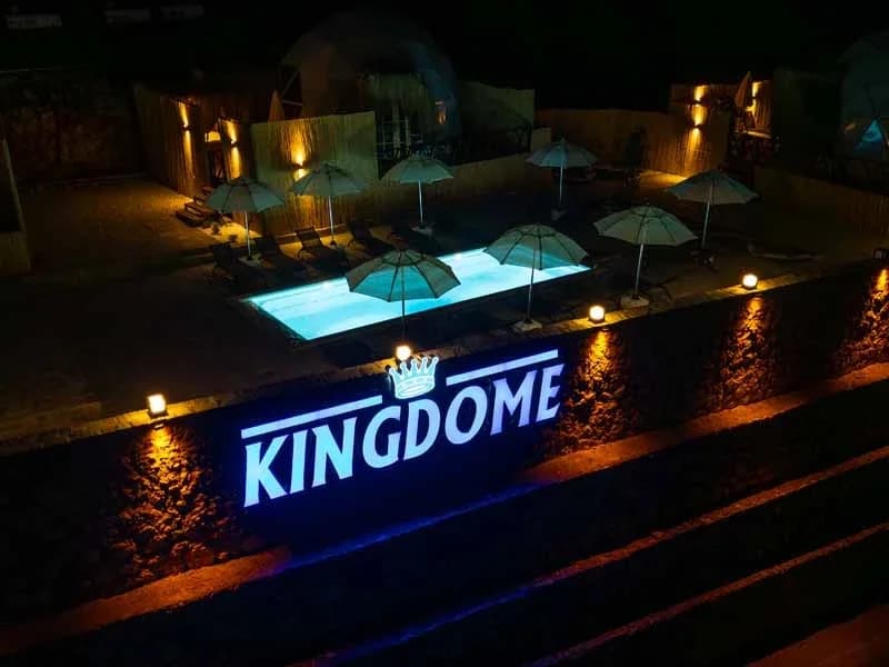 King Dome B 2 67