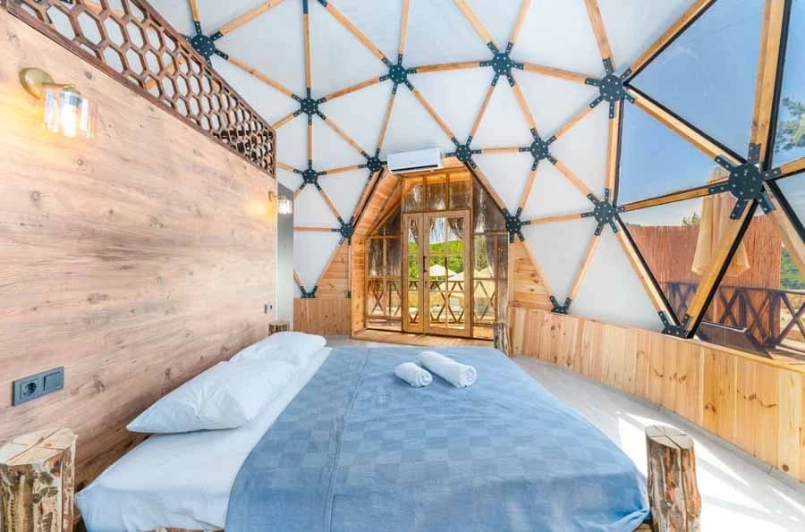 King Dome C 4 35