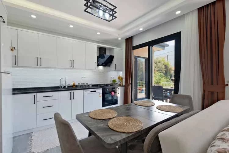 Villa Tan 84