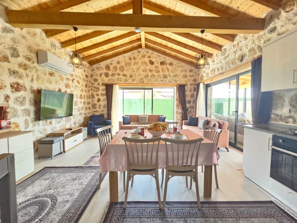 Villa Uca Royal 1 23