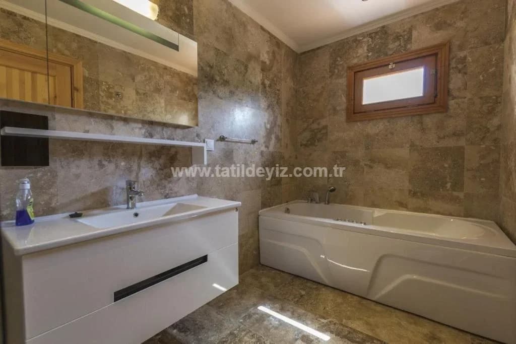 Villa Tepe Evi 9