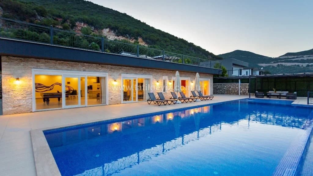 Villa Health 15