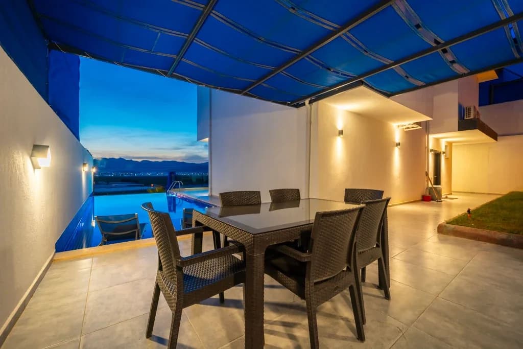 Villa Violet Duo 3
