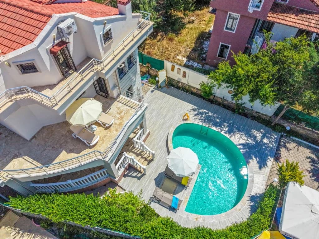Villa Hasbel 64